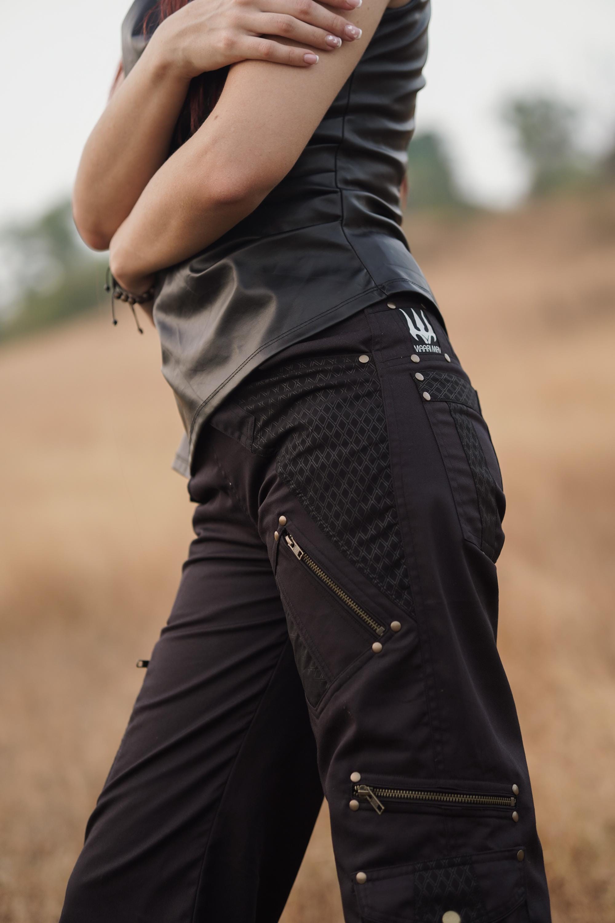 Women's Baggy Cargo Pants — view 6